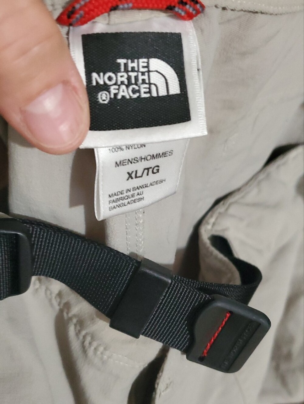 The North Face convertible hiking pants - Picture 4 of 7